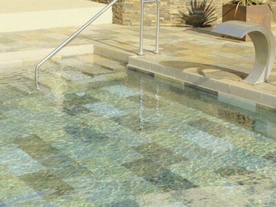 4.-les-criques-de-porteil-carousselle-piscine